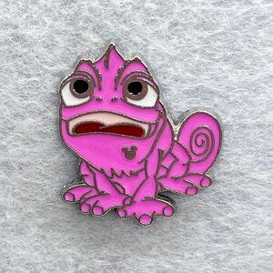 🔮 5/$25 Disney Tangled Pink Pascal Pin